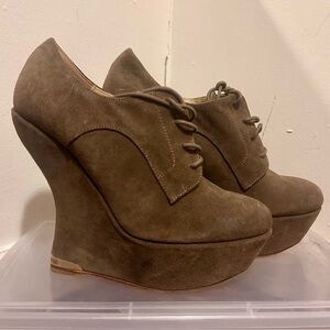 Paloma Barcelo Suede Beige Lace-up Platform Wedges